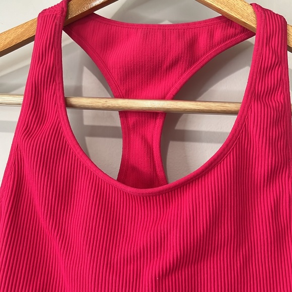 Spiritual Gangster x VS Pink crop top - Picture 3 of 13